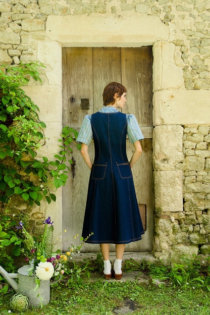 The apron dress